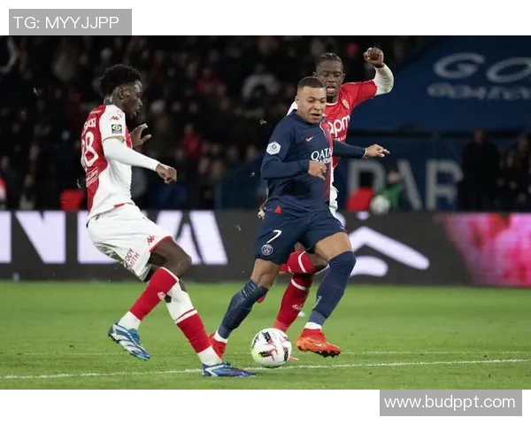 观看巴黎圣日耳曼与摩纳哥精彩对决直播全程回顾与分析